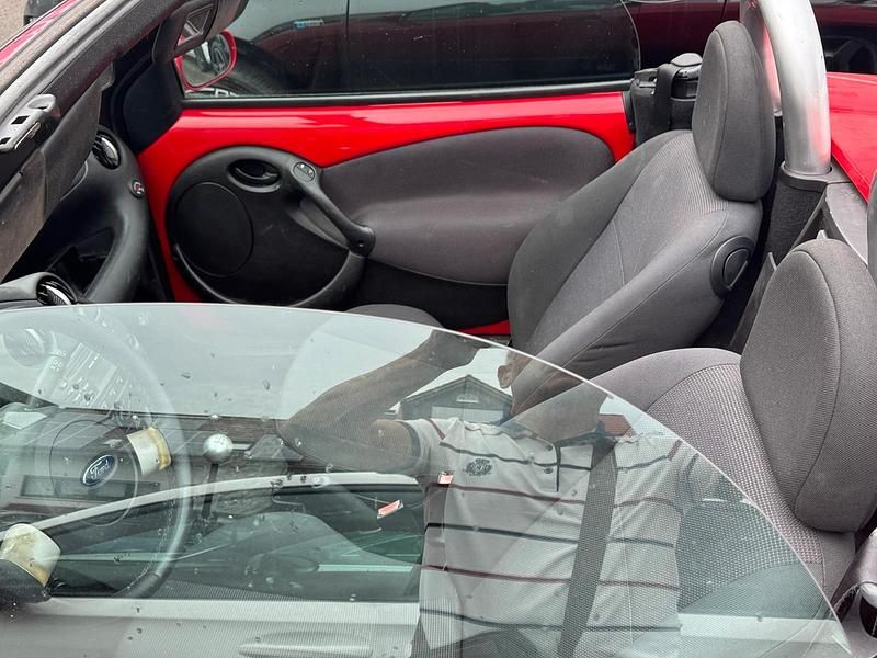 Rot Gebraucht 2003 Ford StreetKa Cabrio | 600 € (Superpreis) - Bild 1/4