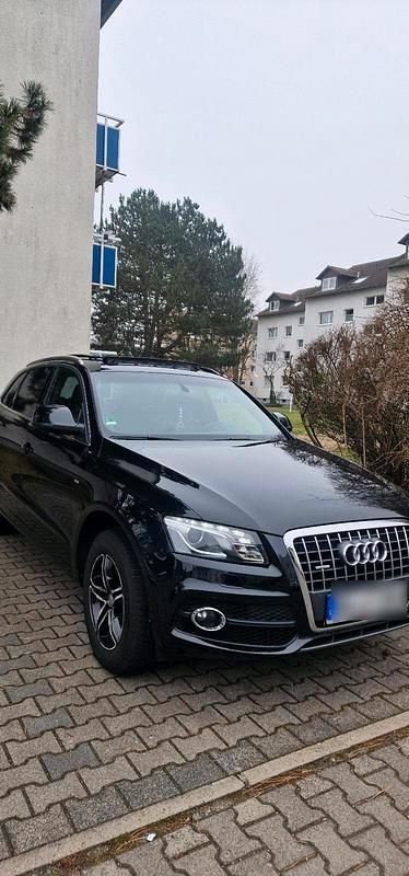 Schwarz Gebraucht 2010 Audi Q5 SUV | 13.250 € (Etwas zu teuer) - Bild 1/4