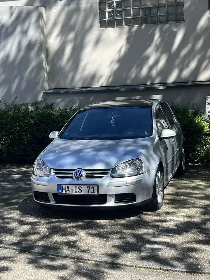 Gebraucht VW Golf IV 105 PS (77 kW) 2004 Limousine