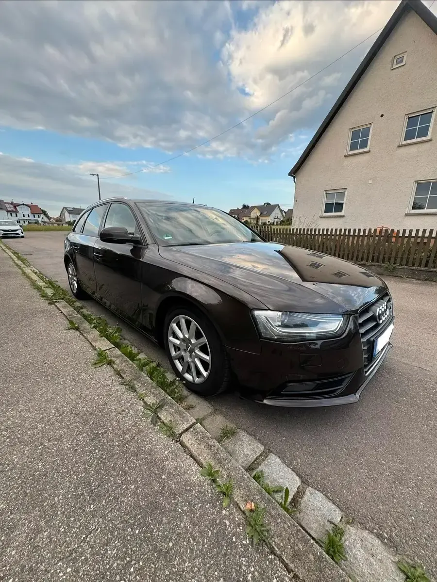 Gebraucht Audi A4 2013 Braun Kombi