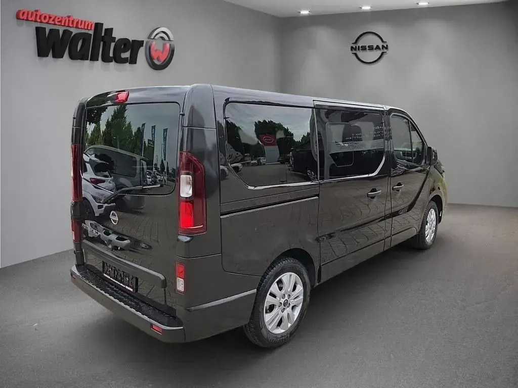 Gebraucht Nissan Primastar Tekna 150 PS (110 kW) 2025 Schwarz Van / Kleinbus