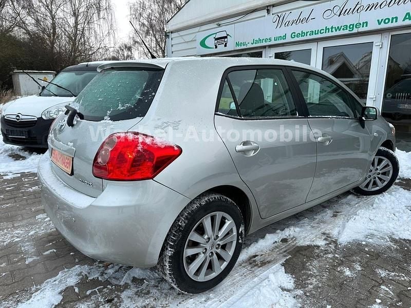 Gebraucht Toyota Auris Executive 124 PS (91 kW) 2008 Silber Kombi