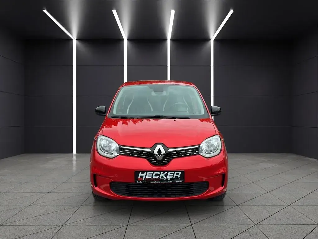 Gebraucht Renault Twingo Techno 60 kW (82 PS) 2022 Feuerrot Kleinwagen