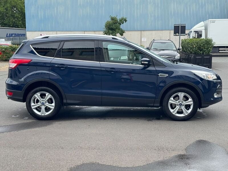Gebraucht Ford Kuga SYNC Edition 150 PS (110 kW) 2015 Blau SUV