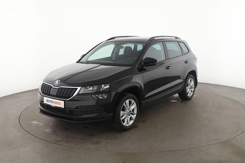 Schwarz Gebraucht 2018 Skoda Karoq Ambition SUV | 18.340 € (Fairer Preis) - Bild 1/3