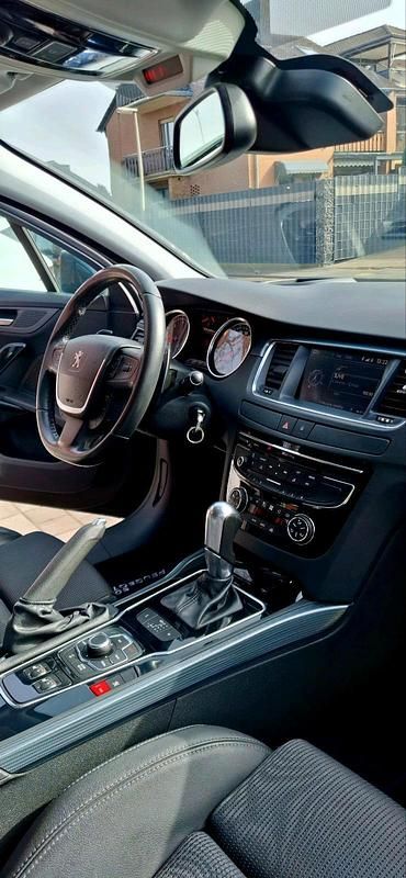 Gebraucht Peugeot 508 SW 163 PS (119 kW) 2011 Kombi