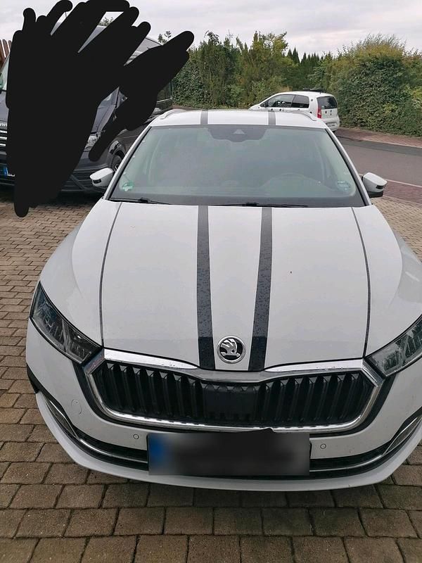 Gebraucht Skoda Octavia 150 PS (110 kW) 2020 Weiß Kombi