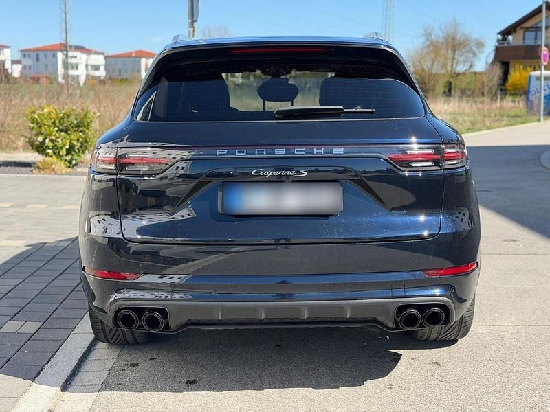 Gebraucht Porsche Cayenne S 441 PS (324 kW) 2019 Blau SUV