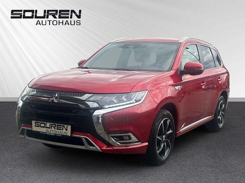 Dynamik rot (d) Gebraucht 2021 Mitsubishi Outlander P-HEV Top SUV | 26.990 € (Fairer Preis) - Bild 1/4