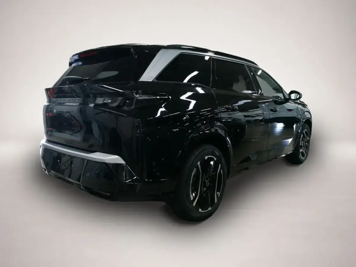 Gebraucht Peugeot e-5008 GT 156 kW (213 PS) 2026 Schwarz SUV