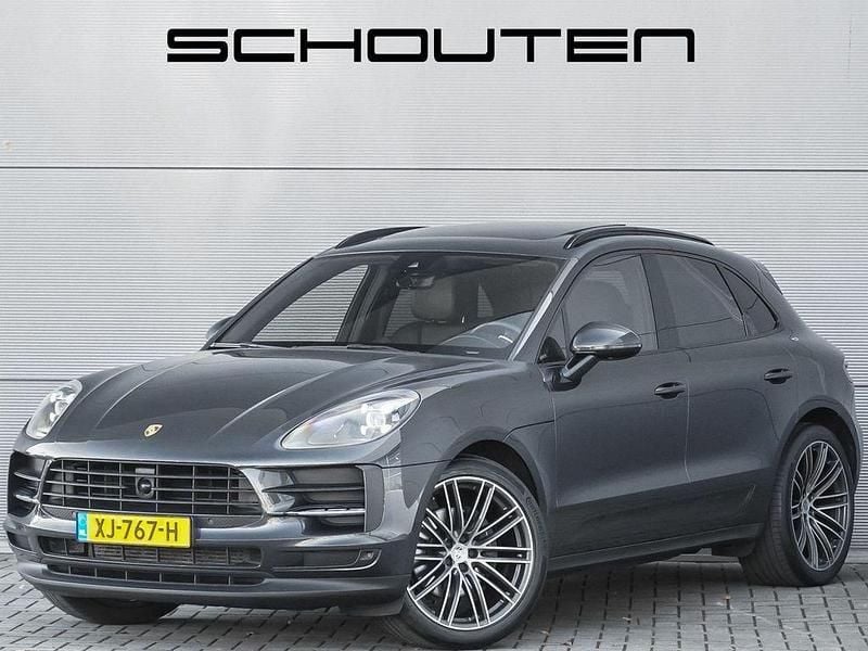 Gebraucht Porsche Macan 245 PS (180 kW) 2019 Grau SUV