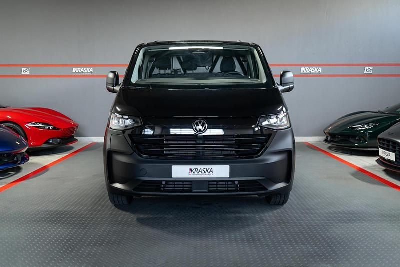 Neu VW T6.1 100 kW (136 PS) 2026 Midnight black metallic Van