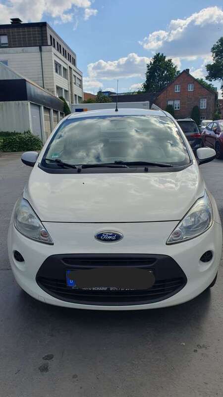 Weiß Gebraucht 2012 Ford Ka Trend Kleinwagen | 1.500 € (Superpreis) - Bild 1/4