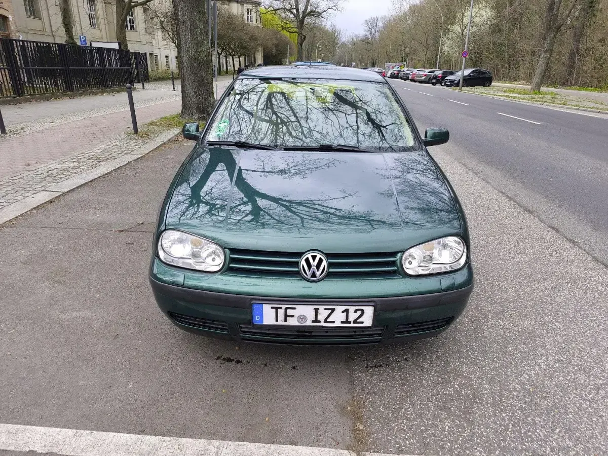 Gebraucht VW Golf IV 75 PS (55 kW) 2001 Grün Limousine