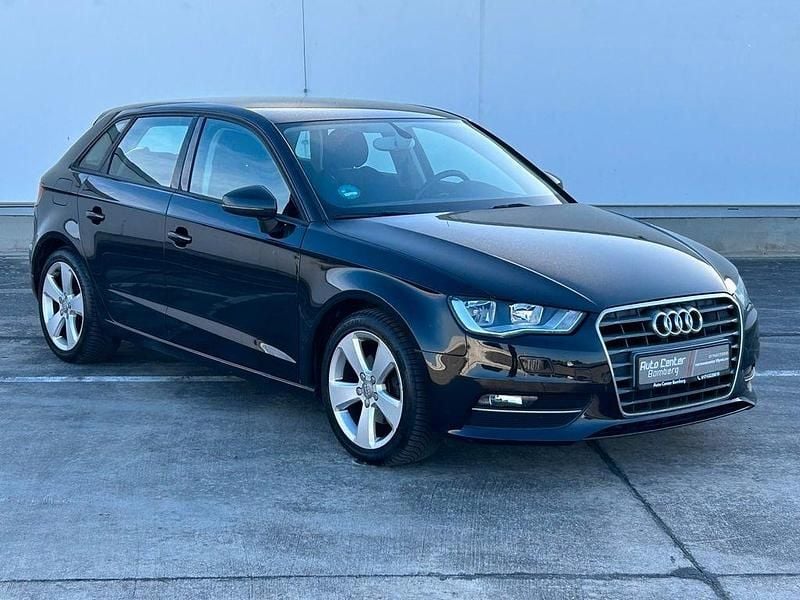 Second-hand Audi A3 Ambition 150 CP (110 kW) 2015 Negru Berlinǎ
