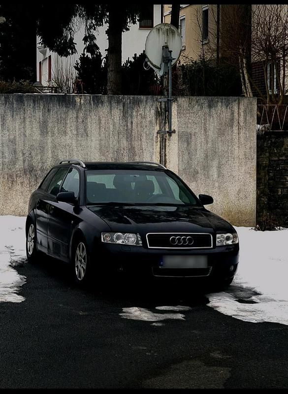 Gebraucht Audi A4 130 PS (95 kW) 2003 Schwarz Kombi