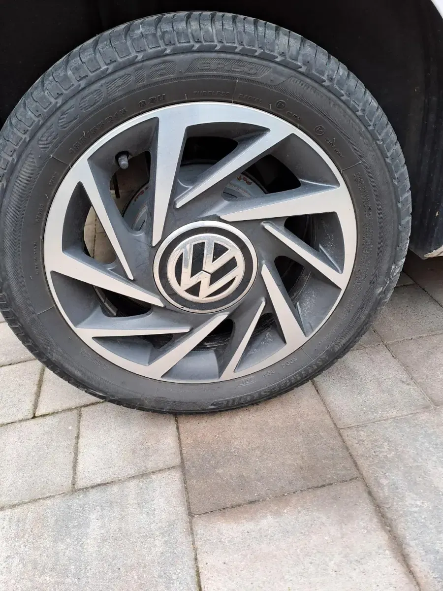 Gebraucht VW up! Move 60 PS (44 kW) 2017 Weiß Kleinwagen