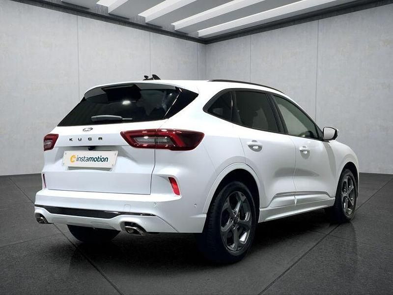 Gebraucht Ford Kuga ST-Line 186 PS (136 kW) 2024 Weiß SUV