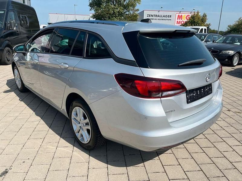 Gebraucht Opel Astra 110 PS (80 kW) 2018 Silber Kombi