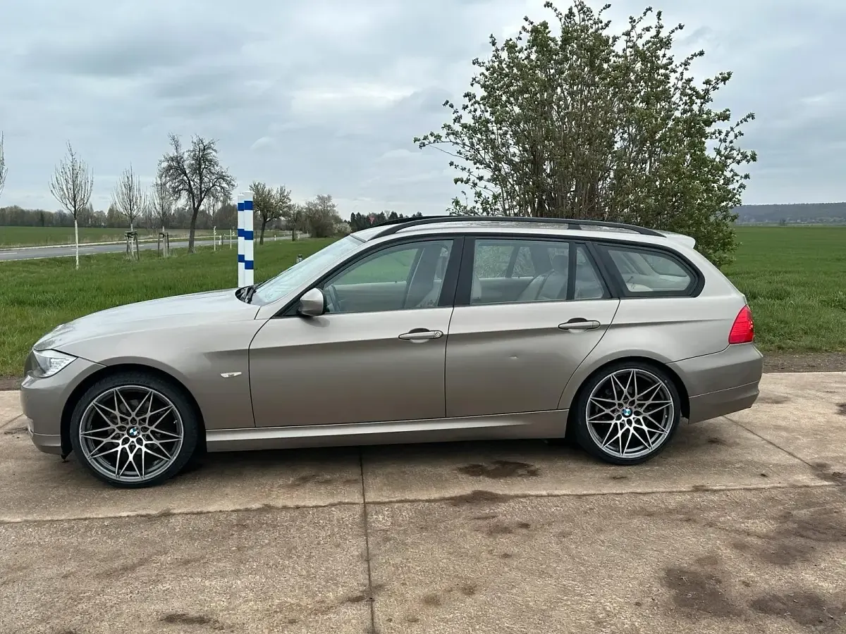 Gebraucht BMW 320 177 PS (130 kW) 2008 Kombi