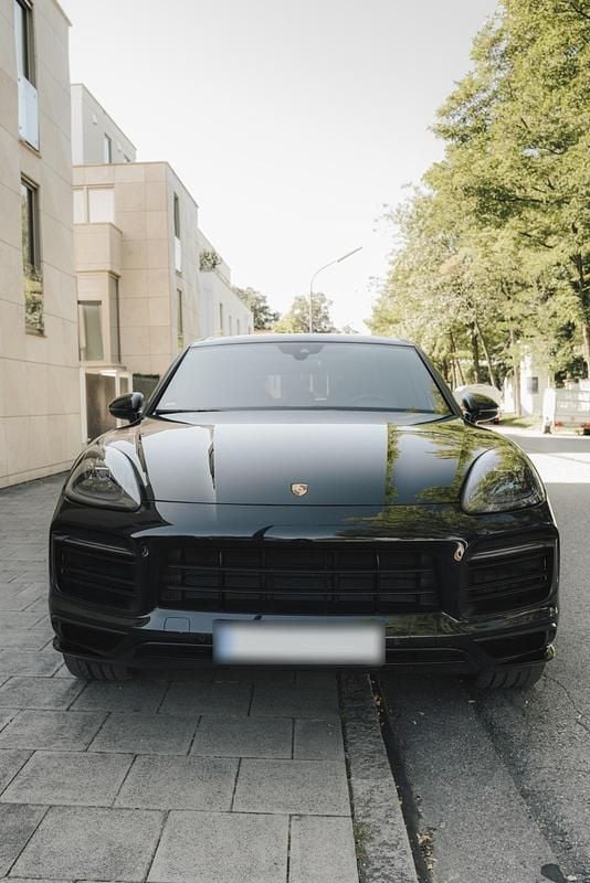 Gebraucht Porsche Cayenne GTS 460 PS (338 kW) 2022 Schwarz SUV