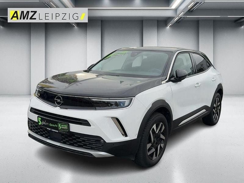 Jade weiss/arktis weiss Gebraucht 2023 Opel Mokka Elegance SUV | 18.790 € (Fairer Preis) - Bild 1/4