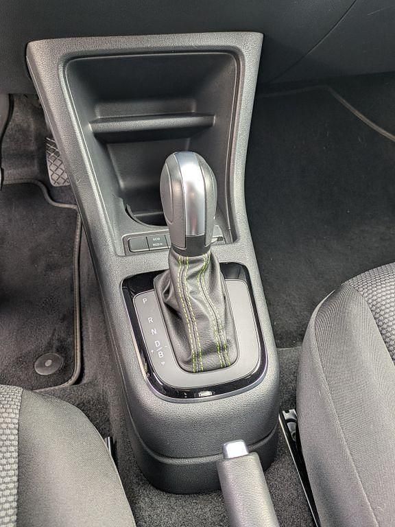 Gebraucht Skoda Citigo-e IV Style 61 kW (83 PS) 2021 Weiß Kleinwagen