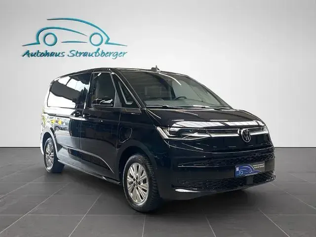 Gebraucht VW Multivan Life 245 PS (180 kW) 2025 Deep black Van / Kleinbus