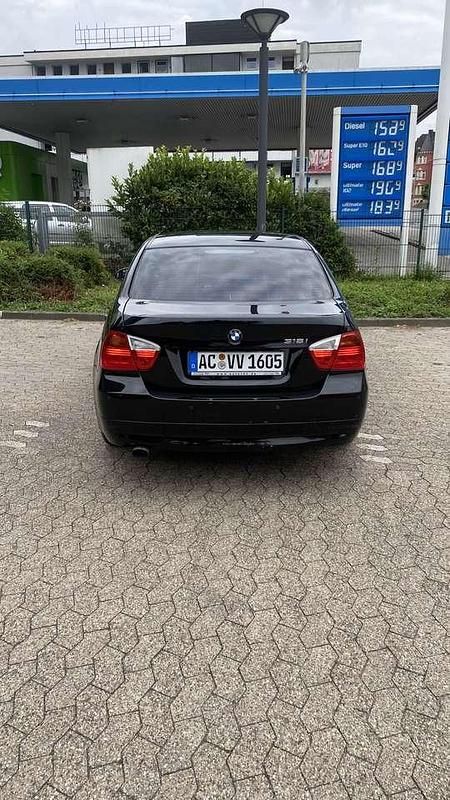 Gebraucht BMW 318 129 PS (94 kW) 2006 Limousine