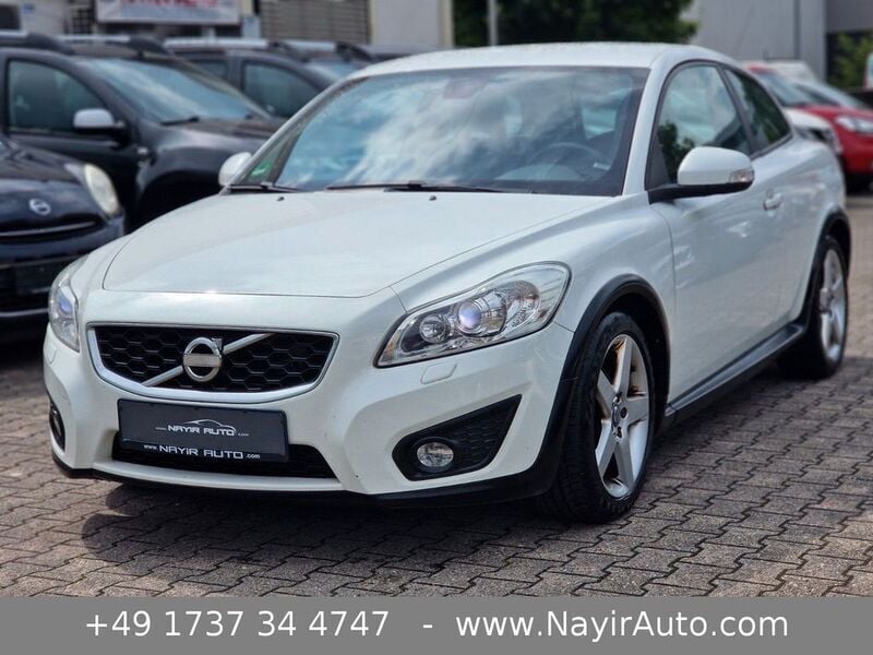 Weiß Gebraucht 2011 Volvo C30 Summum Kleinwagen | 2.999 € (Fairer Preis) - Bild 1/4