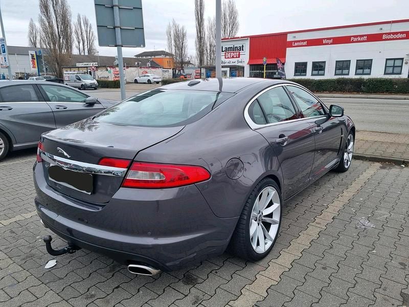 Gebraucht Jaguar XF 207 PS (152 kW) 2009 Grau Limousine