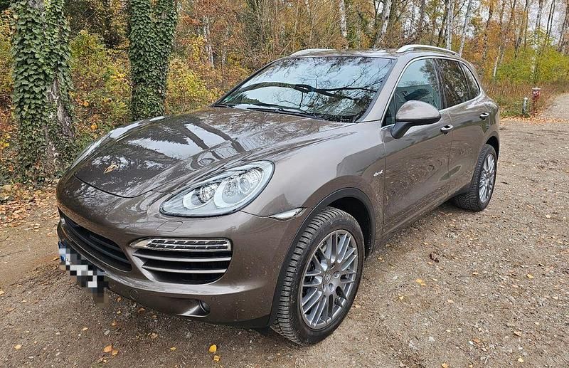 Braun Gebraucht 2012 Porsche Cayenne SUV | 19.990 € (Fairer Preis) - Bild 1/4