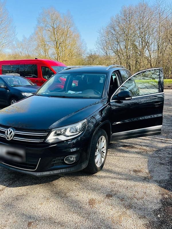 Gebraucht VW Tiguan 140 PS (102 kW) 2012 Schwarz SUV