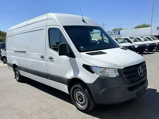 Gebraucht Mercedes Sprinter 170 PS (125 kW) 2022 Weiß Van