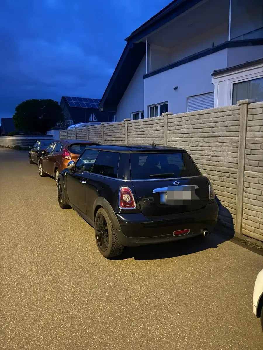 Gebraucht Mini Cooper 95 PS (69 kW) 2008 Schwarz Kleinwagen