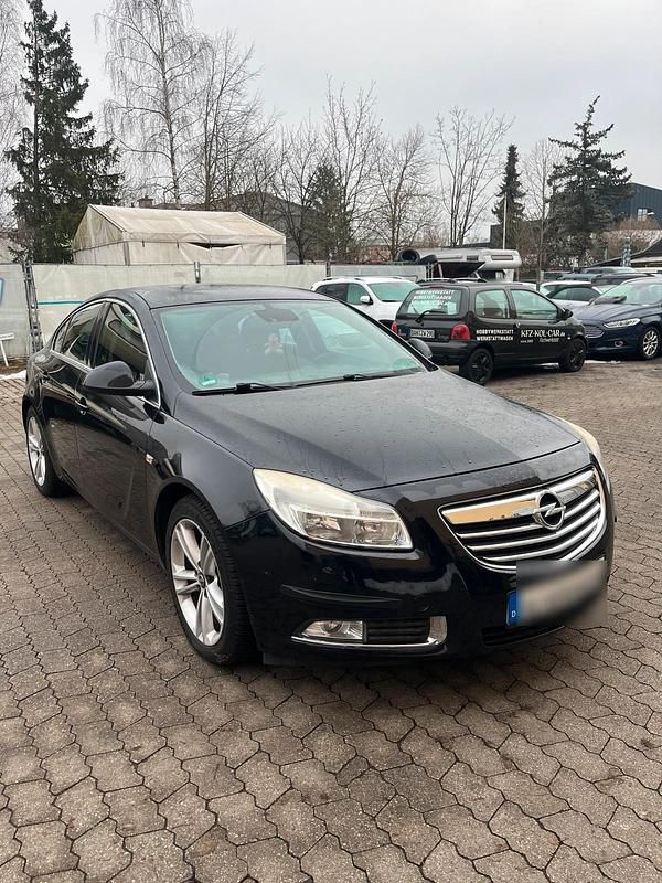 Gebraucht Opel Insignia 260 PS (191 kW) 2009 Schwarz Limousine