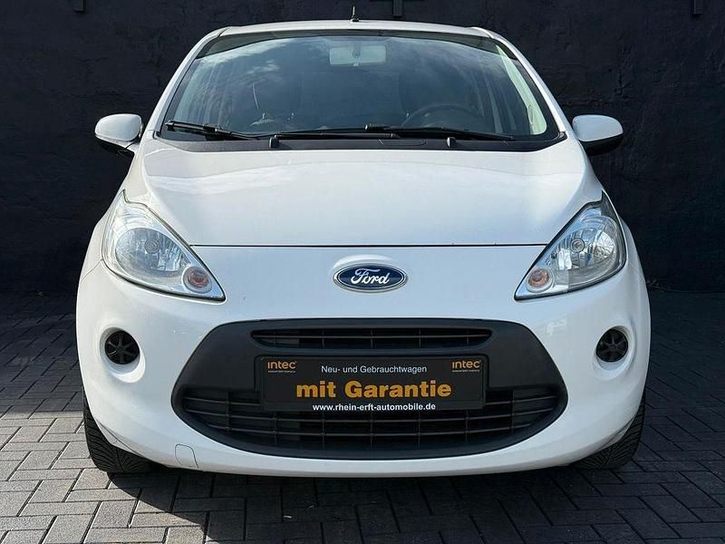 Gebraucht Ford Ka Trend 69 PS (50 kW) 2014 Weiß Kleinwagen