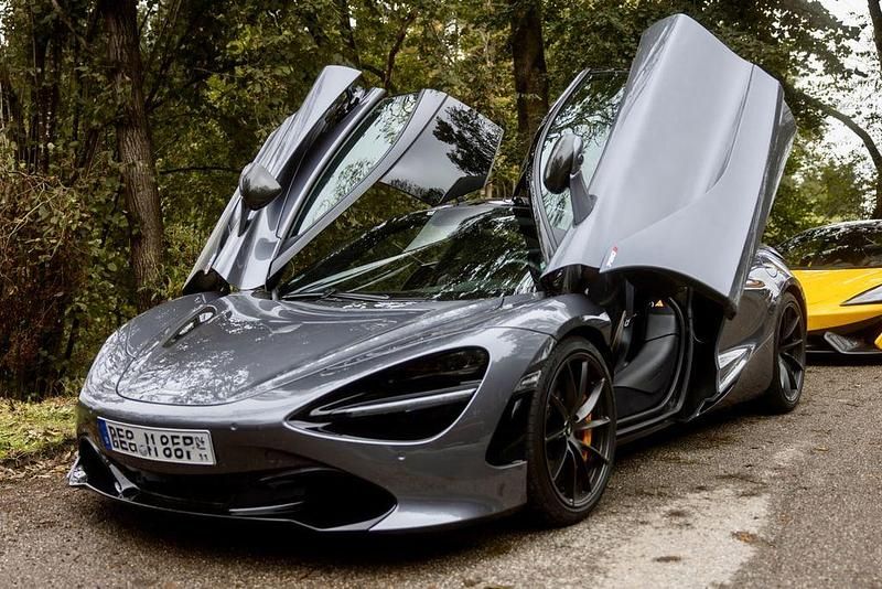 Gebraucht McLaren 720S 721 PS (530 kW) 2023 Grau Coupé