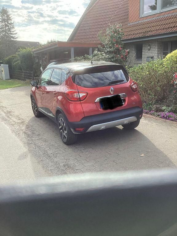 Gebraucht Renault Captur XMOD 118 PS (86 kW) 2016 Rot SUV