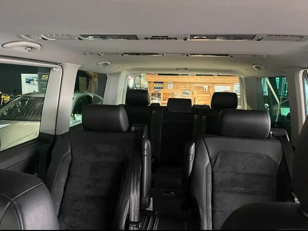 Gebraucht VW Multivan Highline 204 PS (150 kW) 2016 Schwarz Van / Kleinbus