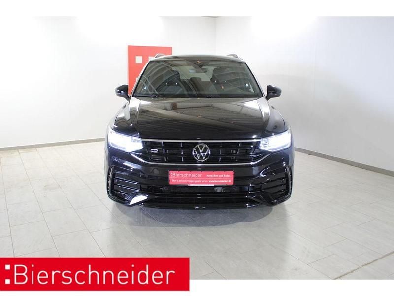 Gebraucht VW Tiguan R-line 150 PS (110 kW) 2024 Schwarz SUV