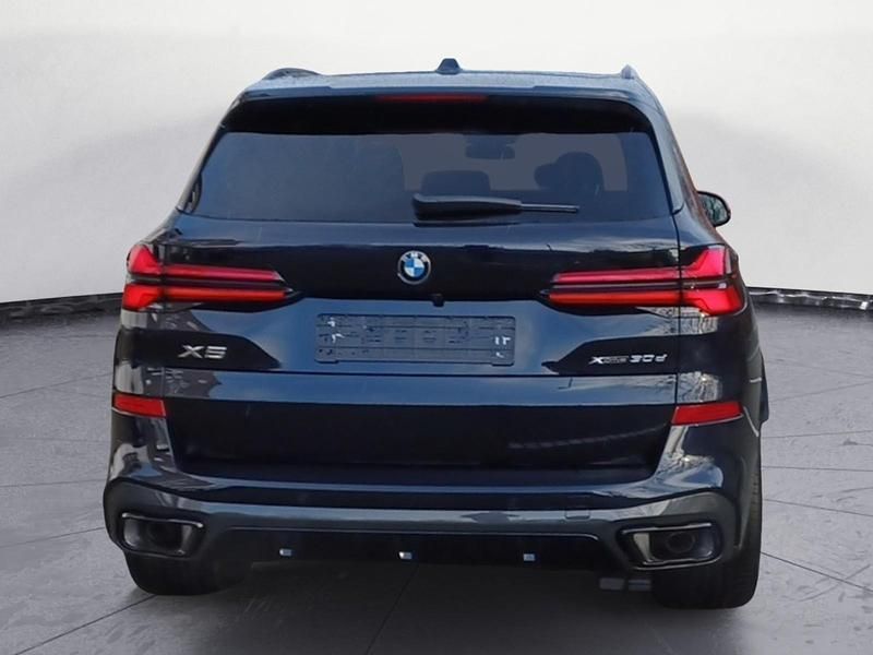 Gebraucht BMW X5 Performance 298 PS (219 kW) 2025 Schwarz SUV