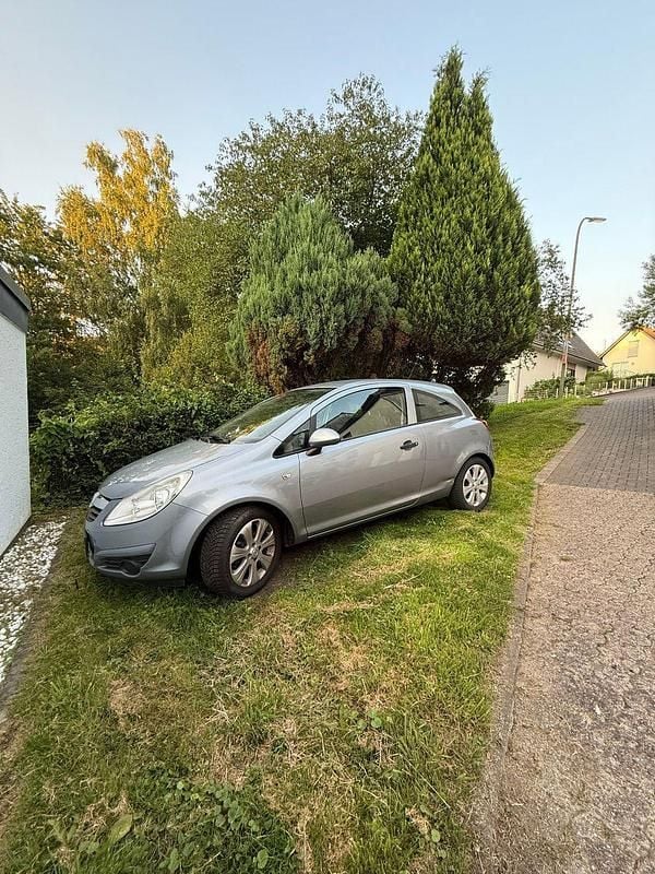 Gebraucht Opel Corsa Selection 60 PS (44 kW) 2010 Grau Limousine