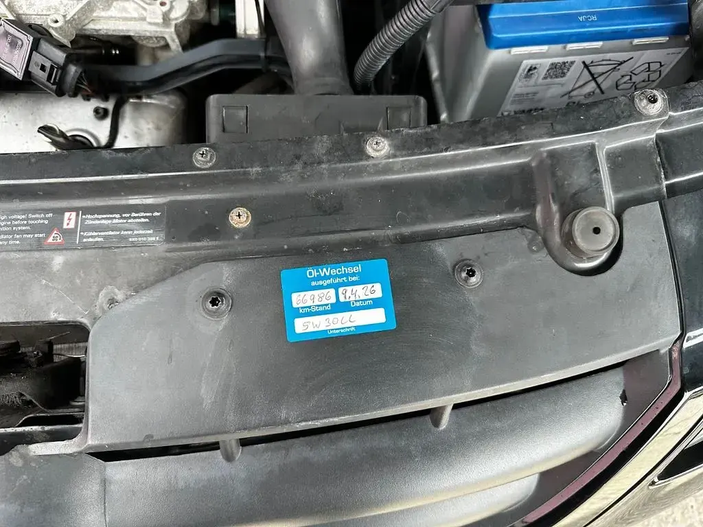 Gebraucht VW Fox Basis 54 PS (39 kW) 2006 Schwarz Kleinwagen