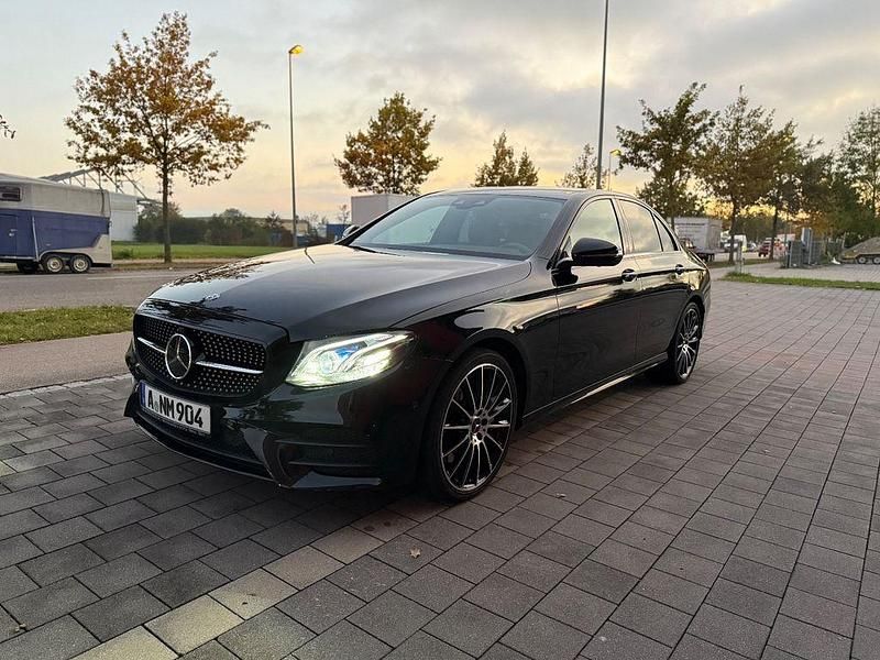 Gebraucht Mercedes E400 340 PS (250 kW) 2019 Schwarz Limousine