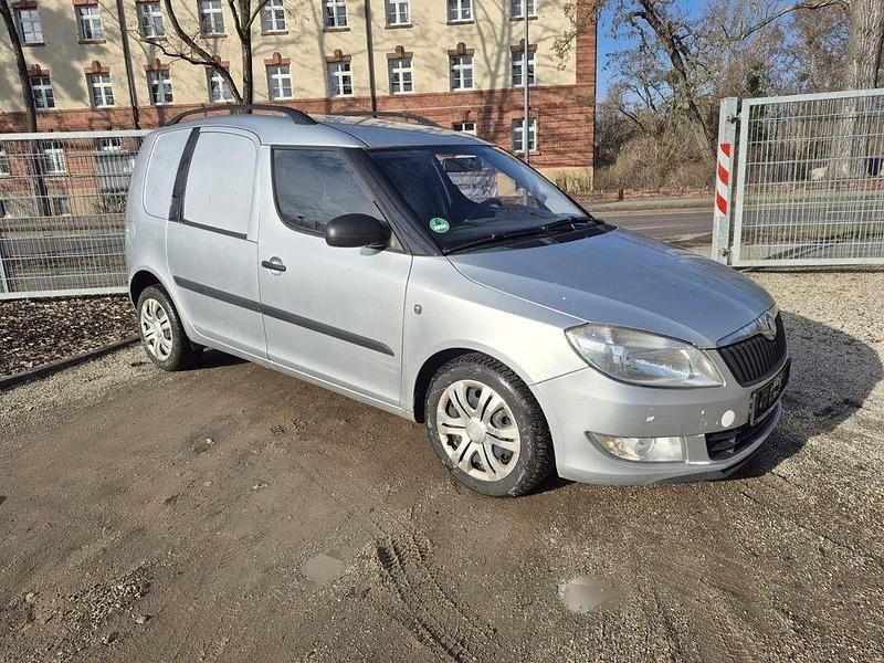Gebraucht Skoda Roomster 90 PS (66 kW) 2010 Van / Kleinbus