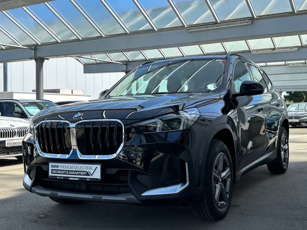 Gebraucht BMW X1 Shadowline 136 PS (100 kW) 2024 Schwarz SUV