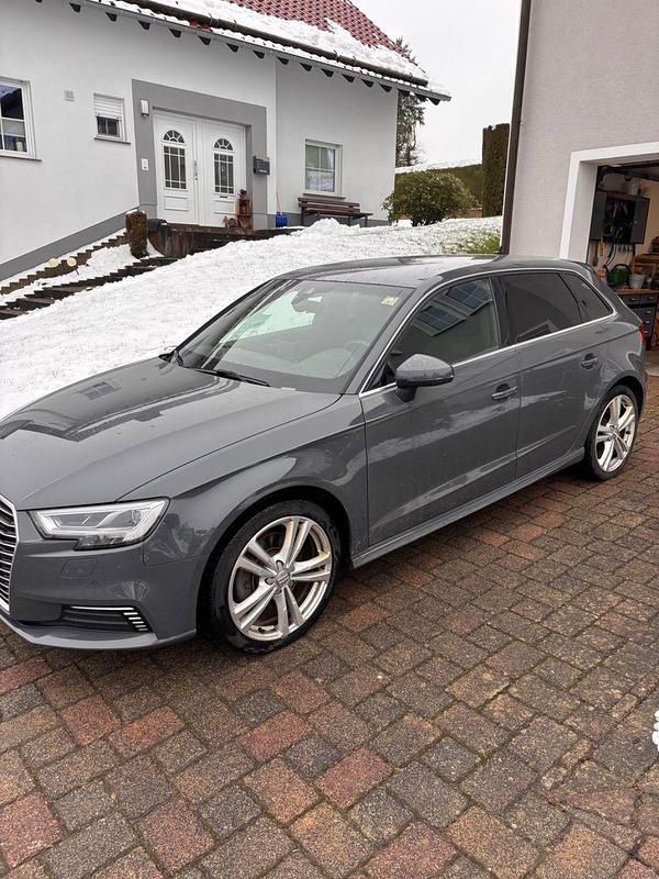 Gebraucht Audi A3 S-Line 204 PS (150 kW) 2020 Grau Limousine