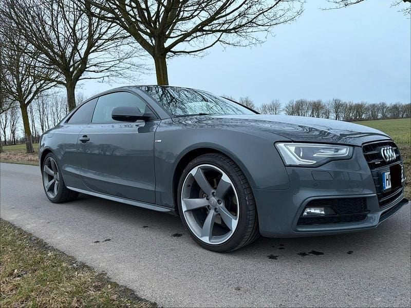 Gebraucht Audi A5 Comfort 245 PS (180 kW) 2013 Grau Coupé