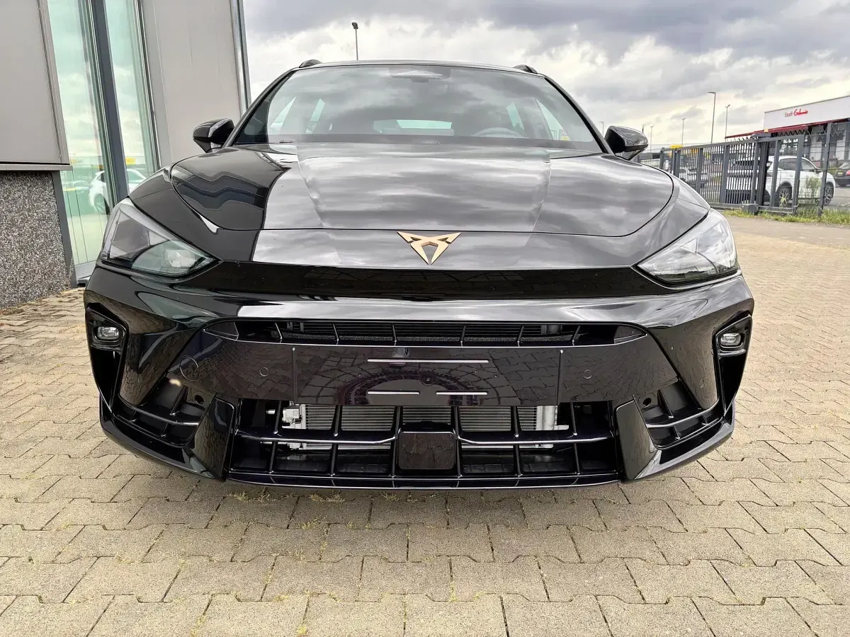 Neu Cupra Leon Basis 204 PS (150 kW) 2026 Wählbar Kombi